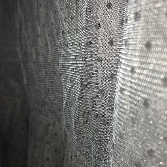 Dress - Picture 5 of 5